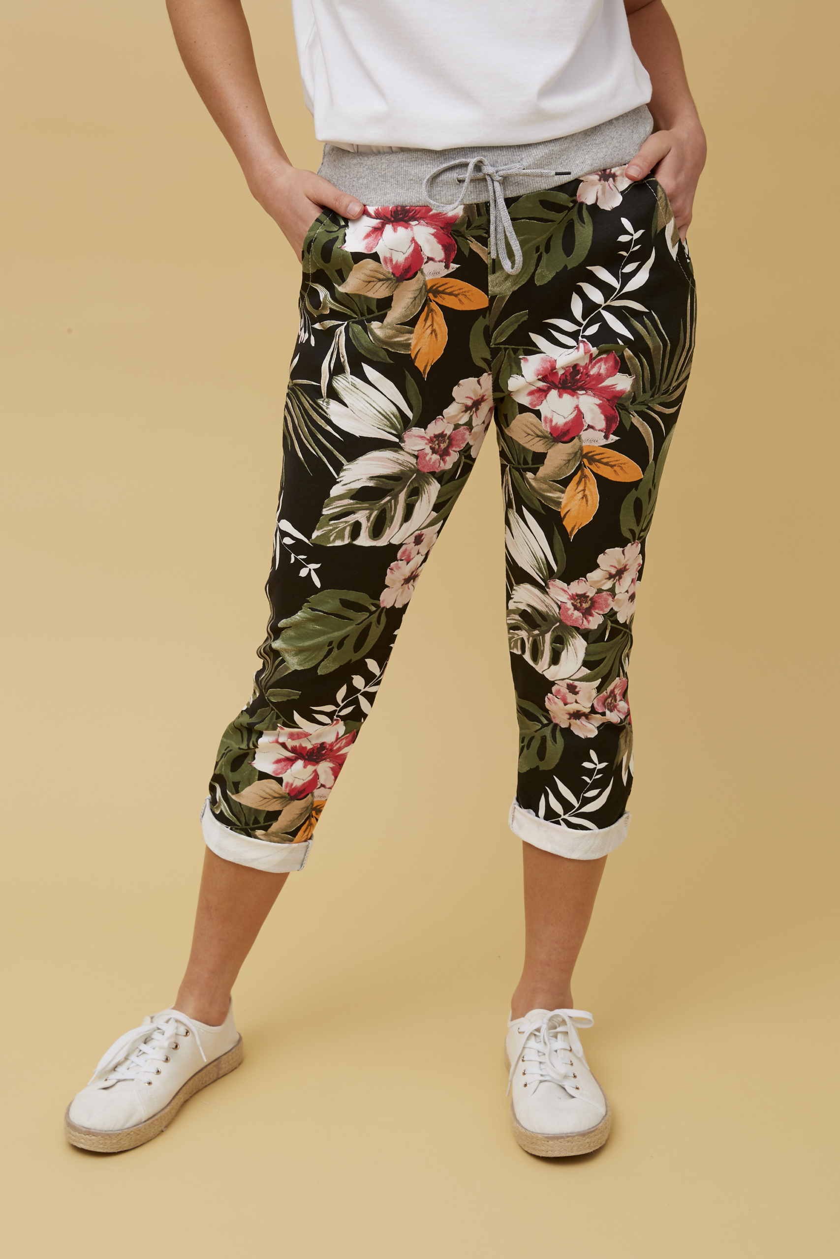 P512784_MULTI BLACK_08_1408