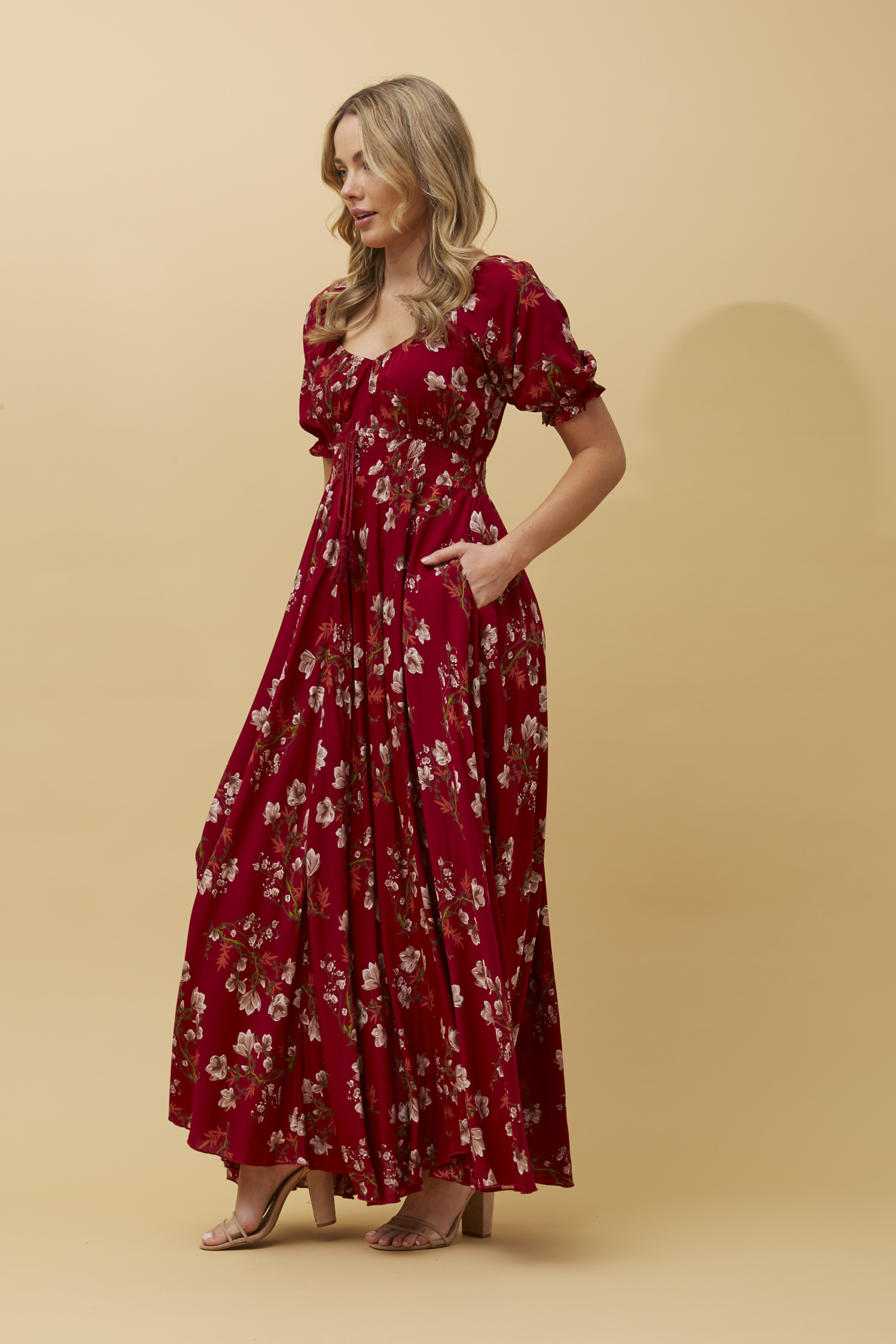 D509215_MULTI RED_08_1020